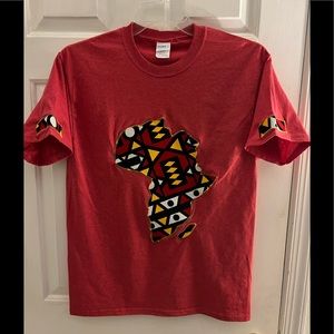 T-Shirt accented with Afrocentric fabric